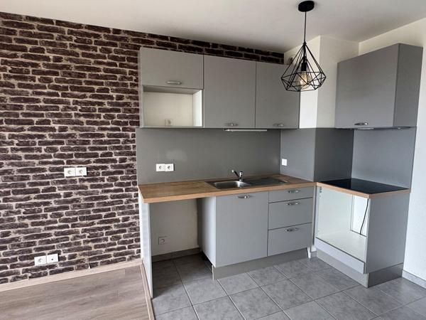 Appartement 2 pièces avec terrasse et parking - vue mer - TROUVILLE SUR MER