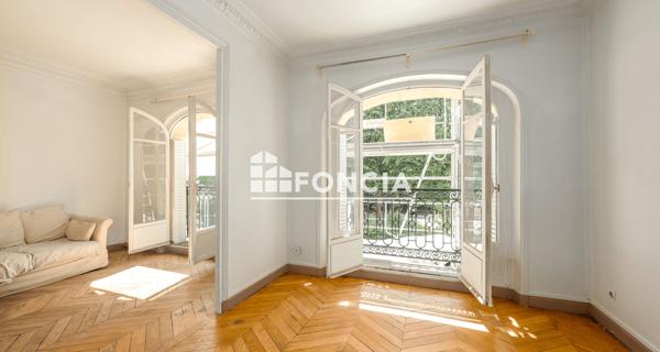 À vendre Appartement 4 pièces 63.05 m² - Paris 75015