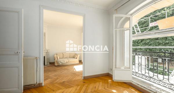 À vendre Appartement 4 pièces 63.05 m² - Paris 75015