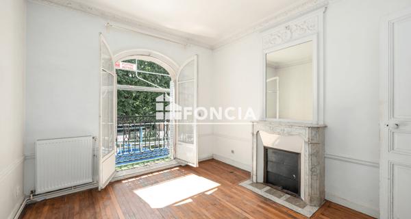 À vendre Appartement 4 pièces 63.05 m² - Paris 75015