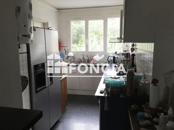 Location Appartement 4 pièces 81.3 m² - 26 RUE DE TOURVILLE Saint Germain En Laye 78100