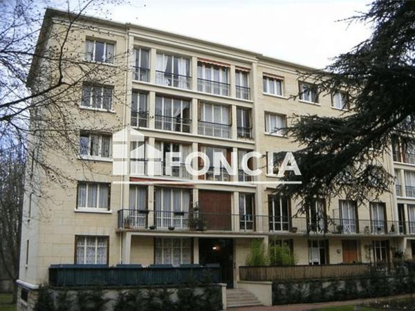 Location Appartement 4 pièces 81.3 m² - 26 RUE DE TOURVILLE Saint Germain En Laye 78100