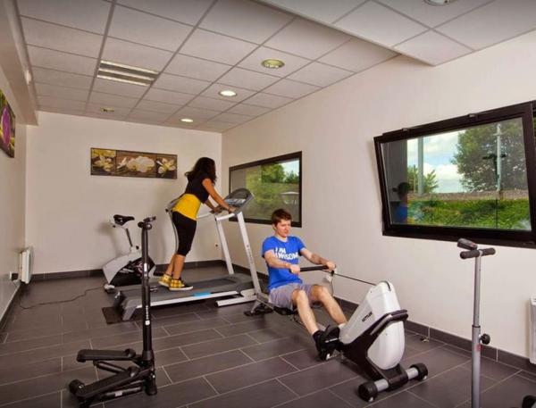 INVESTISSEMENT LOCATIF  ASNIERES SUR SEINE  Résidence étudiante Les Estudines Sarah Bernhardt - 5.73 % de rentabilité