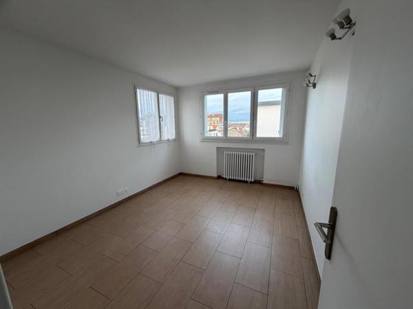 Appartement à vendre |  Colombes |  3 pièces | 64,1 m²