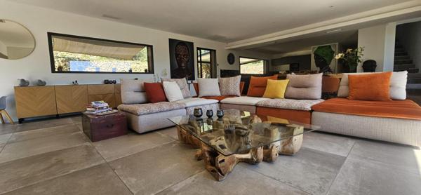 VILLA Sanary Sur Mer 230 m2