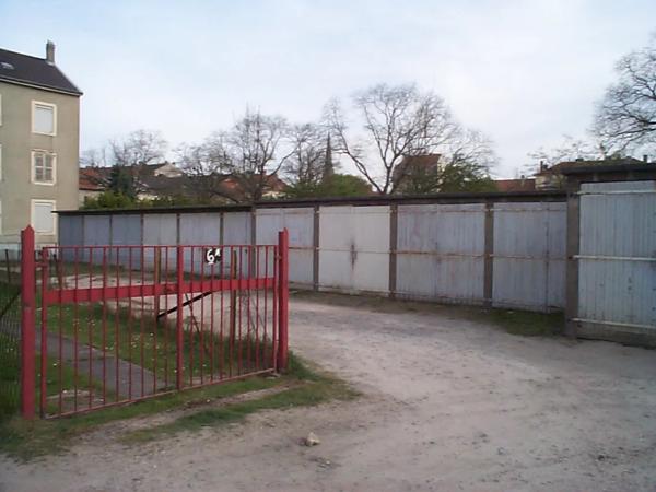 Parking / Box à louer à Metz (57000)