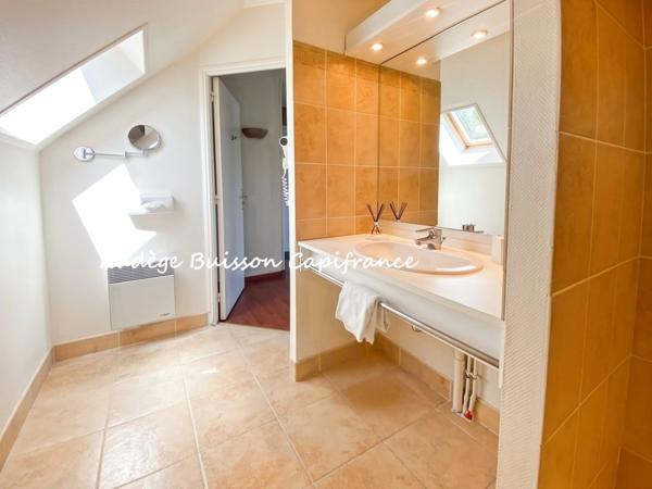 Investissement locatif clé en main - 4 suites indépendantes à deux pas d'OMAHA BEACH - Colleville-sur-Mer