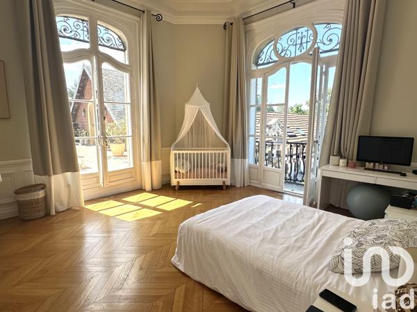 Appartement à vendre 5 pièces 181 m² Compiègne