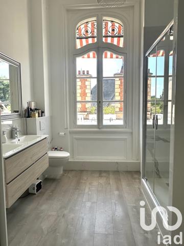 Appartement à vendre 5 pièces 181 m² Compiègne