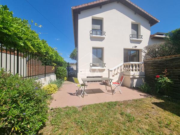 Appartement Neuilly Sur Marne  5 pièce(s) 107 m2