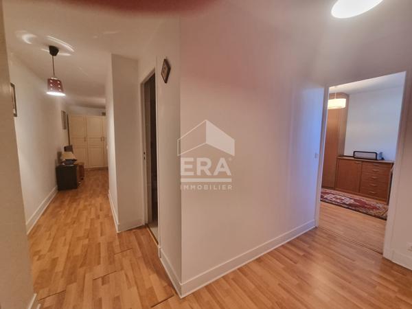 Appartement Neuilly Sur Marne  5 pièce(s) 107 m2