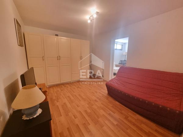 Appartement Neuilly Sur Marne  5 pièce(s) 107 m2