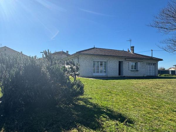 Maison à Vayres de 5 pièces de 105 m2 - 3 chambres - Un chai de 60 m² - Terrain de 1270 m²