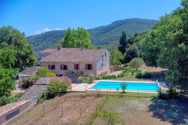 Maison à vendre à Saint-Maximin-la-Sainte-Baume (83470) - Var
