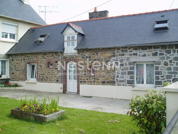A LOUER T3 MEUBLE LANGUEUX  PROCHE BOURG ET ECOLES