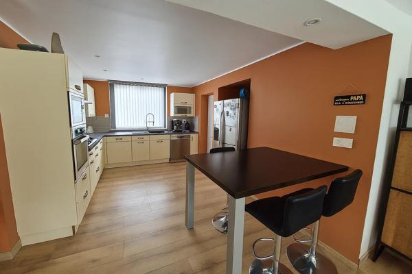 Maison à vendre 6 pièces 170m² Hallennes-lez-Haubourdin (59320)