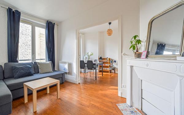 Appartement à vendre    2 pièces • 37,13 m2 Paris 18