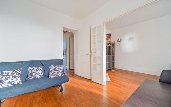 Appartement à vendre    2 pièces • 37,13 m2 Paris 18