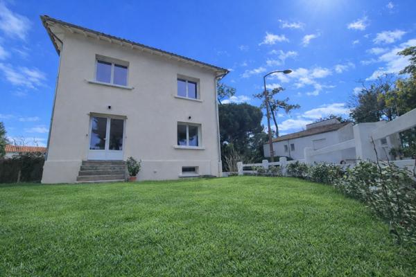ROYAN - QUARTIER DU PARC - 250 M PLAGE - MAISON 3 CHAMBRES AVEC JARDIN ET GARAGE