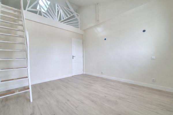 ROYAN - QUARTIER DU PARC - 250 M PLAGE - MAISON 3 CHAMBRES AVEC JARDIN ET GARAGE