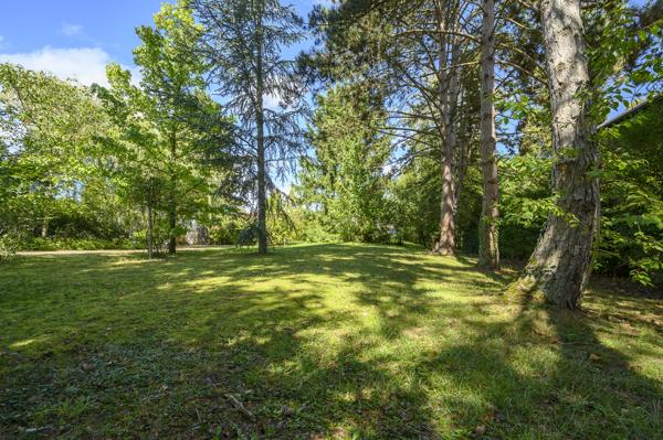 Terrain à bâtir 10 ares situation privilégiée Nature & Calme