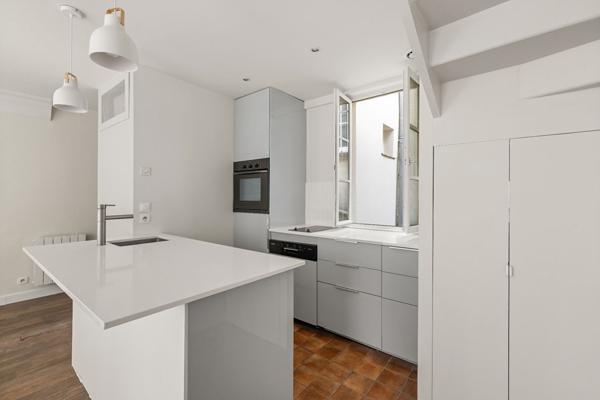 Immeuble Paris 145 m2 - PARIS
