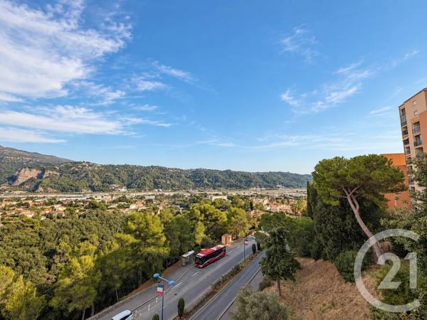 Appartement F5 à vendre  5 pièces - 95,55 m 2   CARROS  - 06