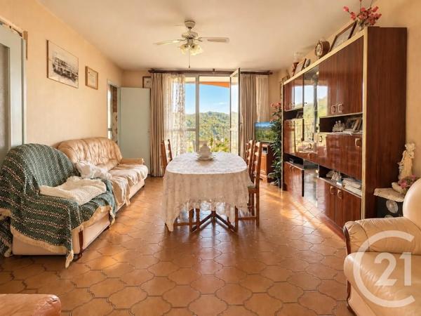 Appartement F5 à vendre  5 pièces - 95,55 m 2   CARROS  - 06