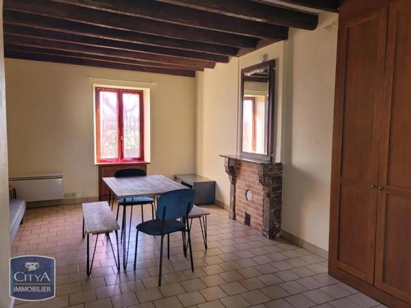 Appartement à louer 2 pièces 42.1m² Montierchaume (36130)