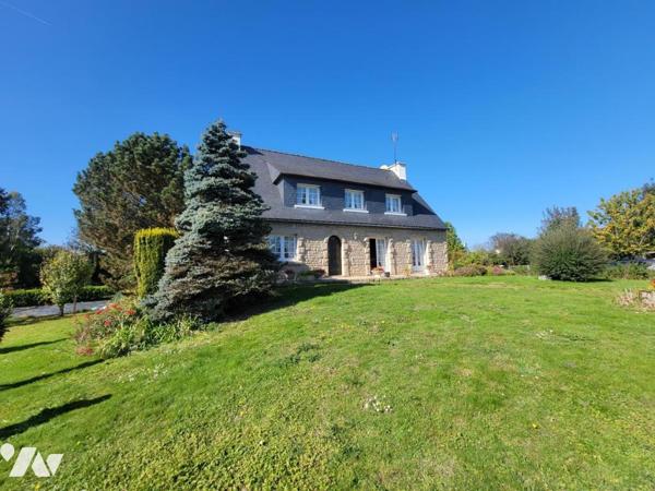 Maison familiale de caractère – Proche centre-ville et commodités