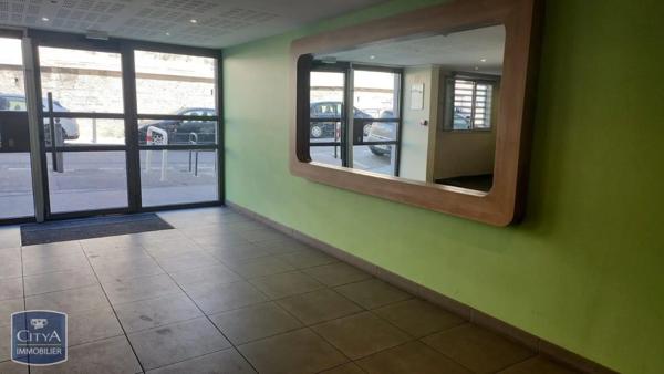 Appartement à louer 2 pièces 48.06m²