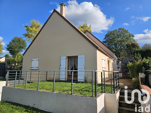 Maison traditionnelle 8 pièces de 397 m² à Meulan-en-Yvelines (78250)