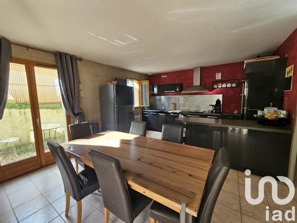 Maison traditionnelle 8 pièces de 397 m² à Meulan-en-Yvelines (78250)