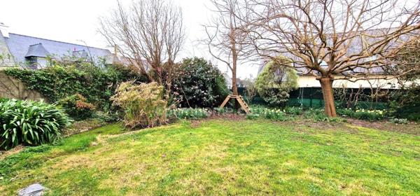 A vendre-Douarnenez- Maison année 30-Garage-sous-sol-jardin