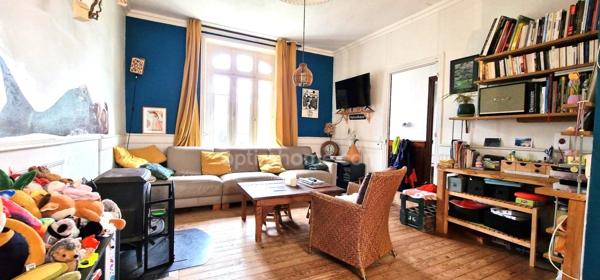 A vendre-Douarnenez- Maison année 30-Garage-sous-sol-jardin