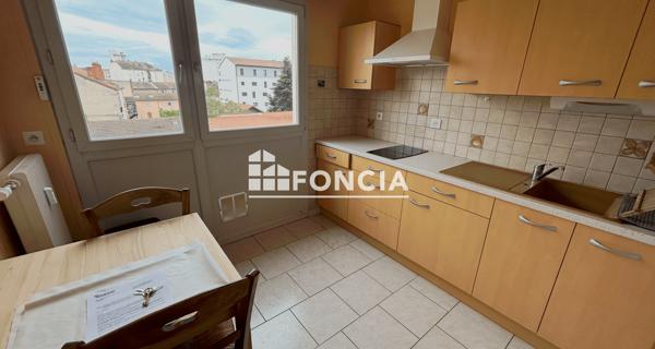 À vendre Studio 35.21 m² - Roanne 42300