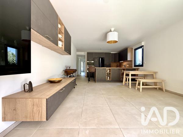 Appartement à vendre 4 pièces 84,38 m² Cogolin