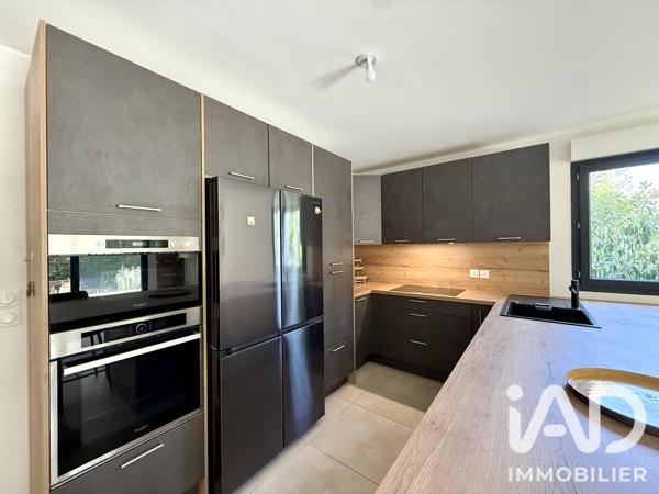 Appartement à vendre 4 pièces 84,38 m² Cogolin