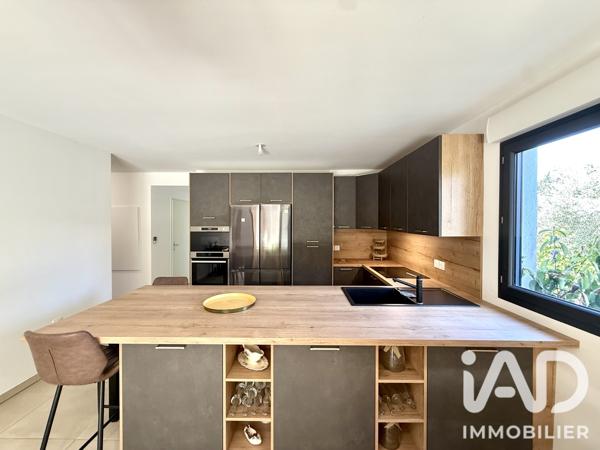 Appartement à vendre 4 pièces 84,38 m² Cogolin