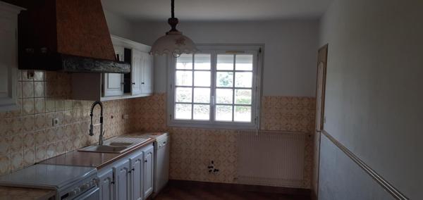 Maison Bauge 8 pièce(s) 168 m2