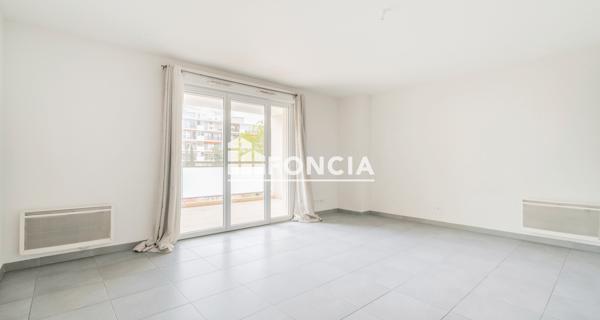 À vendre Appartement 3 pièces 64.32 m² - Marseille 13005