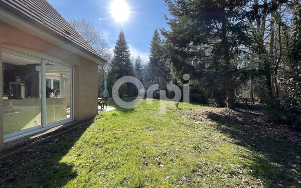 Maison à vendre    6 pièces •  Sylvains-les-Moulins