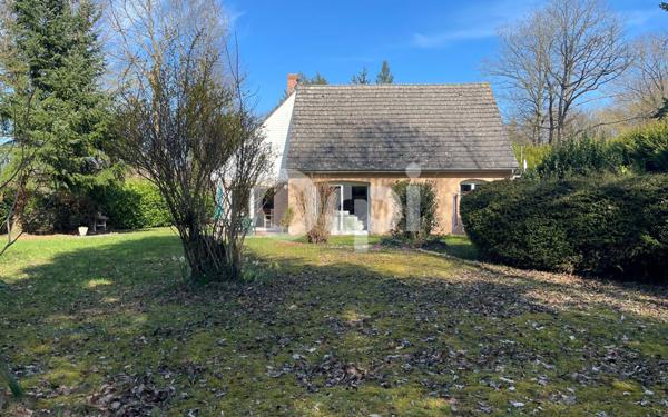 Maison à vendre    6 pièces •  Sylvains-les-Moulins