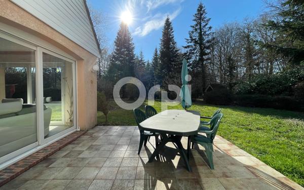 Maison à vendre    6 pièces •  Sylvains-les-Moulins