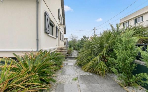 Maison à vendre    5 pièces •  Chennevières-sur-Marne