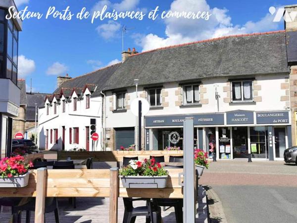 Maison en Pierre à Rénover à Proximité Immédiate du Port de Plaisance !