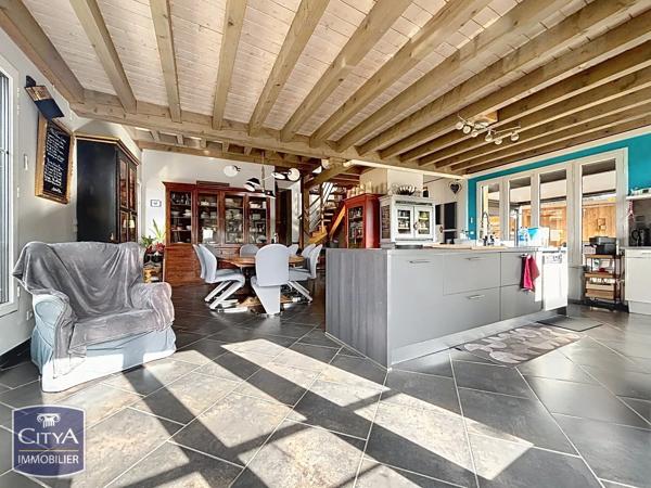 Appartement à vendre 5 pièces 162m² Voglans (73420)