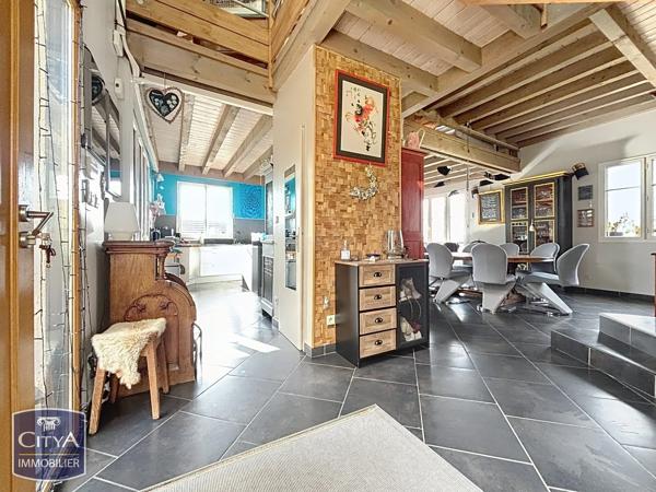 Appartement à vendre 5 pièces 162m² Voglans (73420)