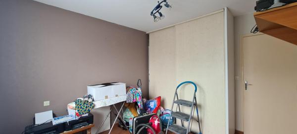Maison Gorges 4 P . 3 Chs . 84.7 M² . Garage . T 545 M² . Terrasse