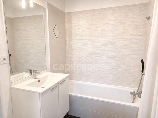 A vendre, Appartement 2 pièces, 41 m² vendu loué, Parking, Carros, 06510, Alpes-Maritimes